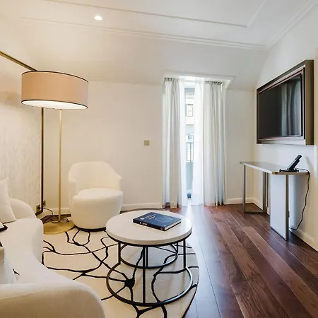 Chiado & Hotel