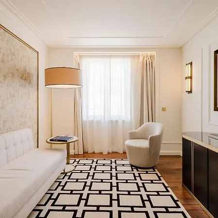 Chiado & Hotel 5*