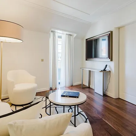 Chiado & 5*