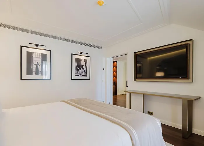 Chiado & מלון 5*