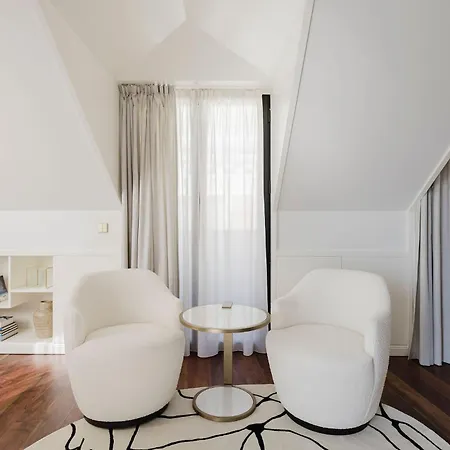 Hotel Chiado & 5*