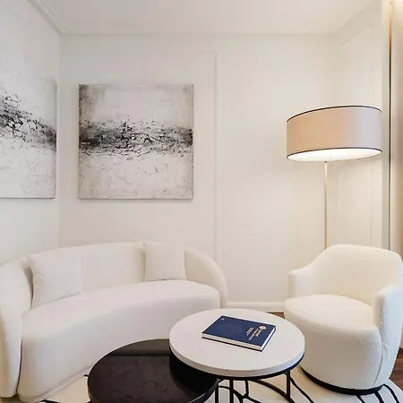 Otel Chiado & 5*