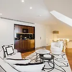 Hotel Chiado &