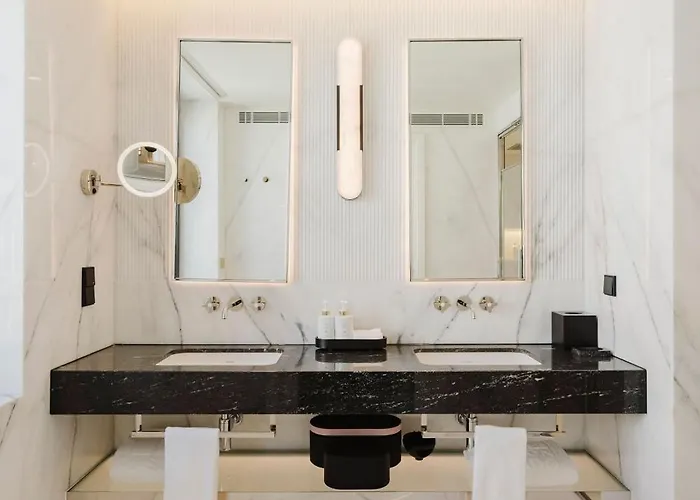 Hotel Chiado &