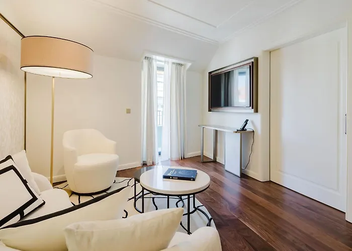 Chiado & 5*